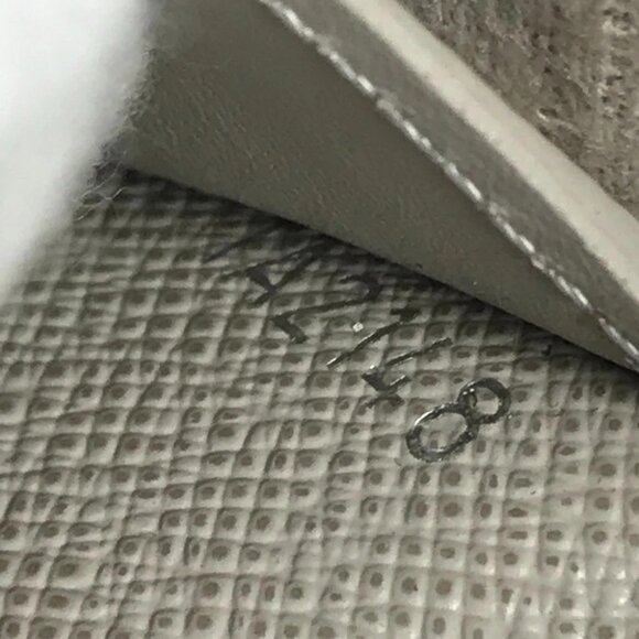 LOUIS VUITTON M30557 Taiga Bicolor Portefeuille Brazza 2-fold Long Wallet - Picture 16 of 16